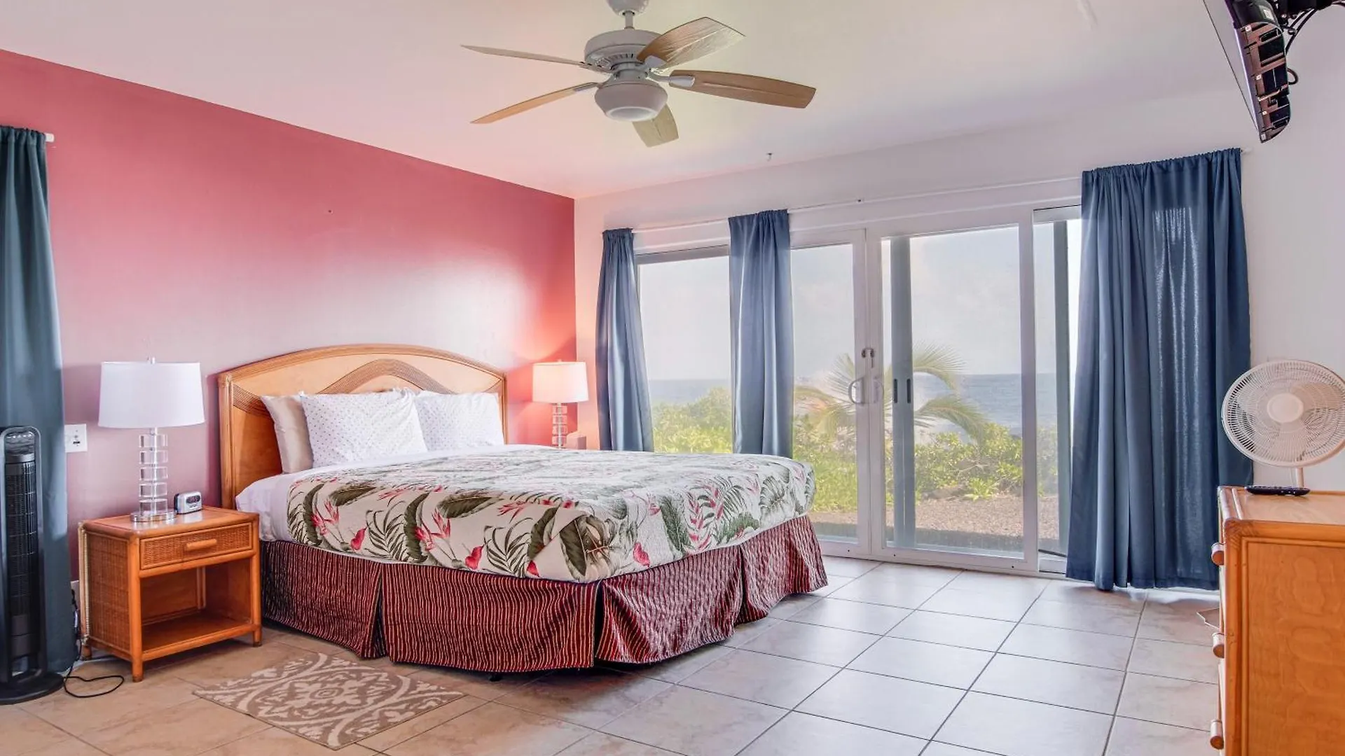 Coastal Keaau Home With Ocean And Sunrise Views! 0*,